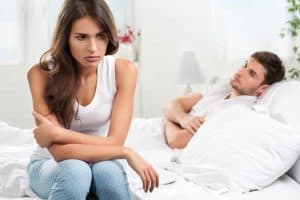 Cómo solucionar problemas de pareja por desconfianza